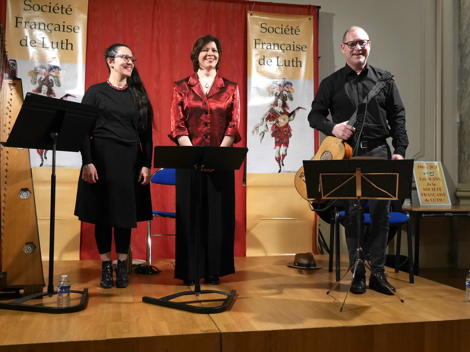 436952741_912201604033540_8754901919328895782_n.jpg - Ensemble Il Festino : avec Barbara Kusa (voix), Jennifer Vera (harpe espagnole), et Manuel De Grange (guitare baroque et direction)