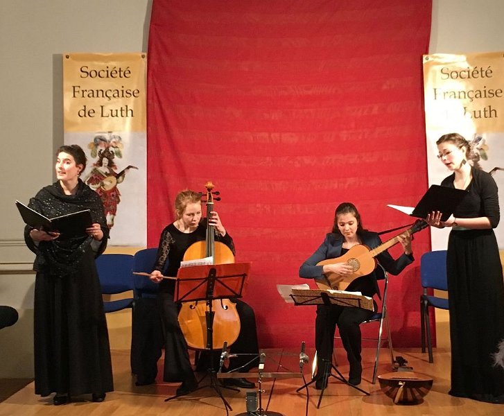 12998770_996834133685420_7665780424491188420_n.jpg - « Kapsber'girls » : Albane Imbs (archiluth et guitare baroque), Axelle Verner (mezzo-soprano), Alice Duport Percier (soprano), Barbara Hunninger (viole de gambe/violoncelle)