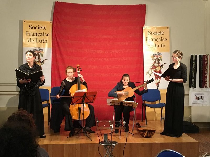 13006608_996834173685416_933488306744224589_n.jpg - « Kapsber'girls » : Albane Imbs (archiluth et guitare baroque), Axelle Verner (mezzo-soprano), Alice Duport Percier (soprano), Barbara Hunninger (viole de gambe/violoncelle)