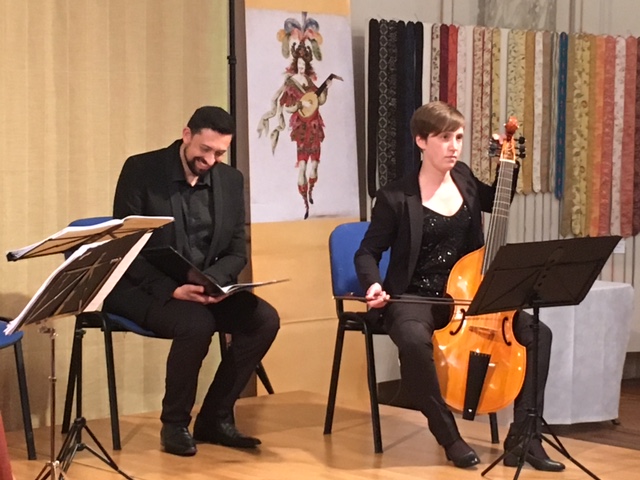 IMG_7419.JPG - "À la muse céleste" : Chansons de Gaspard Paparin (Volume 51 de la SFL !) par l'Ensemble Céladon : Paulin Bündgen contre-ténor, Pascale Boquet, luth, Nolwenn Le Guern, viole, et Marie-Domitille Murez, harpe