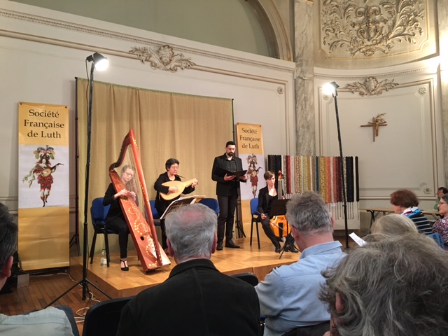 IMG_7427.JPG - "À la muse céleste" : Chansons de Gaspard Paparin (Volume 51 de la SFL !) par l'Ensemble Céladon : Paulin Bündgen contre-ténor, Pascale Boquet, luth, Nolwenn Le Guern, viole, et Marie-Domitille Murez, harpe
