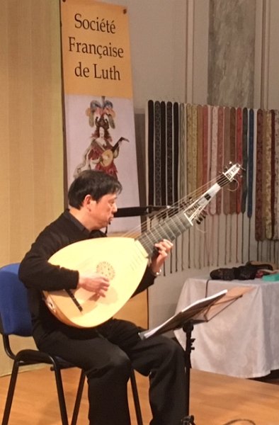 yasonuri_3.jpg - Yasunori Imamura, théorbe