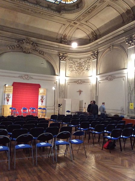 11071598_611460582322804_3144176481469042389_o.jpg - Chapelle St Thomas d'Aquin, 21 mars 2015, tout est prêt !