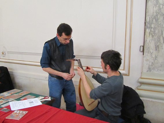 IMG_0767.JPG - Wolfgang Früh et Alain Mazaud, luthiers